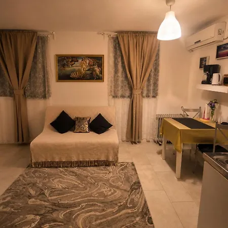 Amd Infinity Apartment