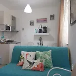 Apartment Amd Infinity Split